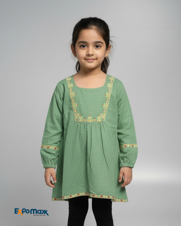 GIRLS KHADDAR KURTI
